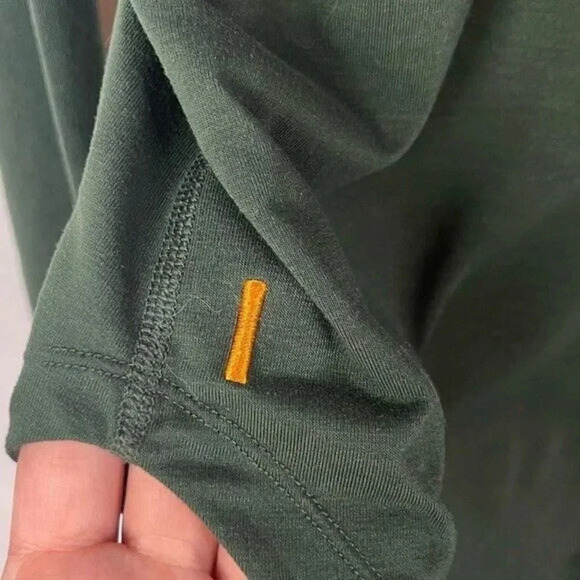 Lucy Hunter Green Scoop Neck Long Sleeve Athletic T-Shirt S - Picture 4 of 4